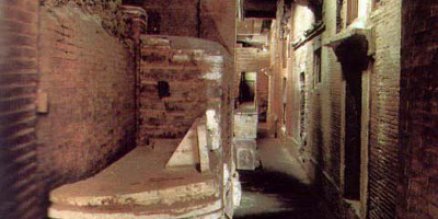 what is a necropolis